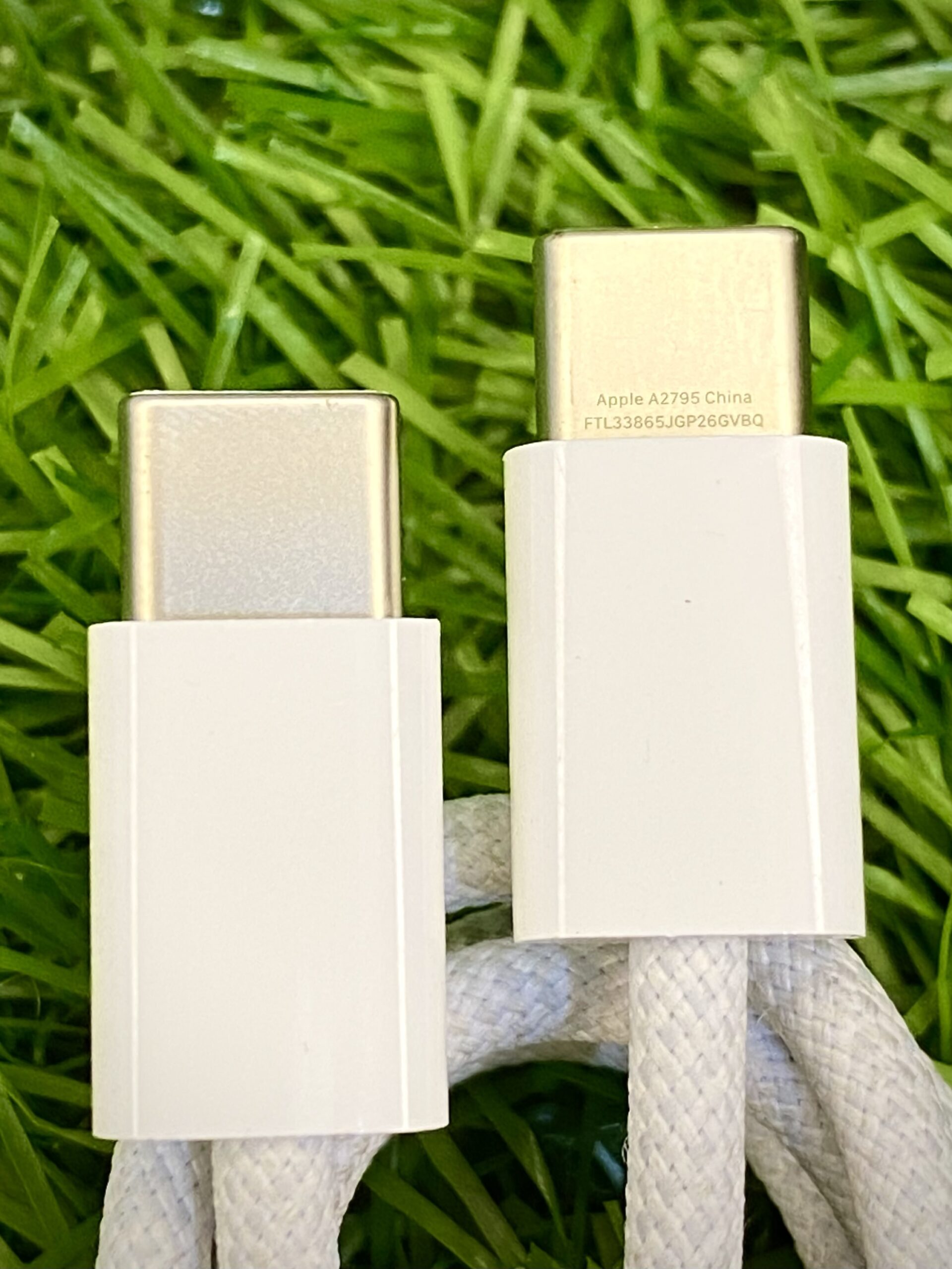 Apple USB C to C Cable - Original 100% in Pakistan - Image 4